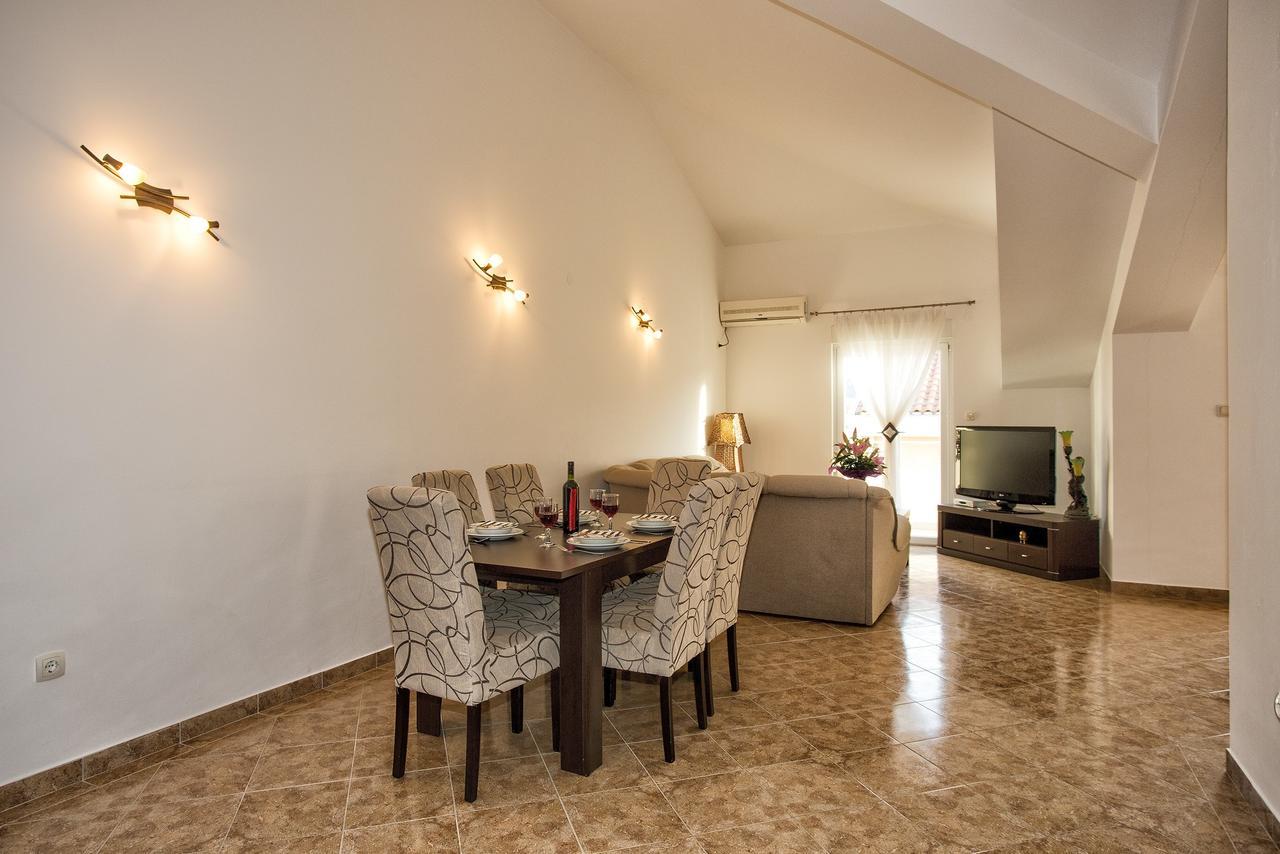 Apartment Sun Village Goran Херцег Нови Екстериор снимка