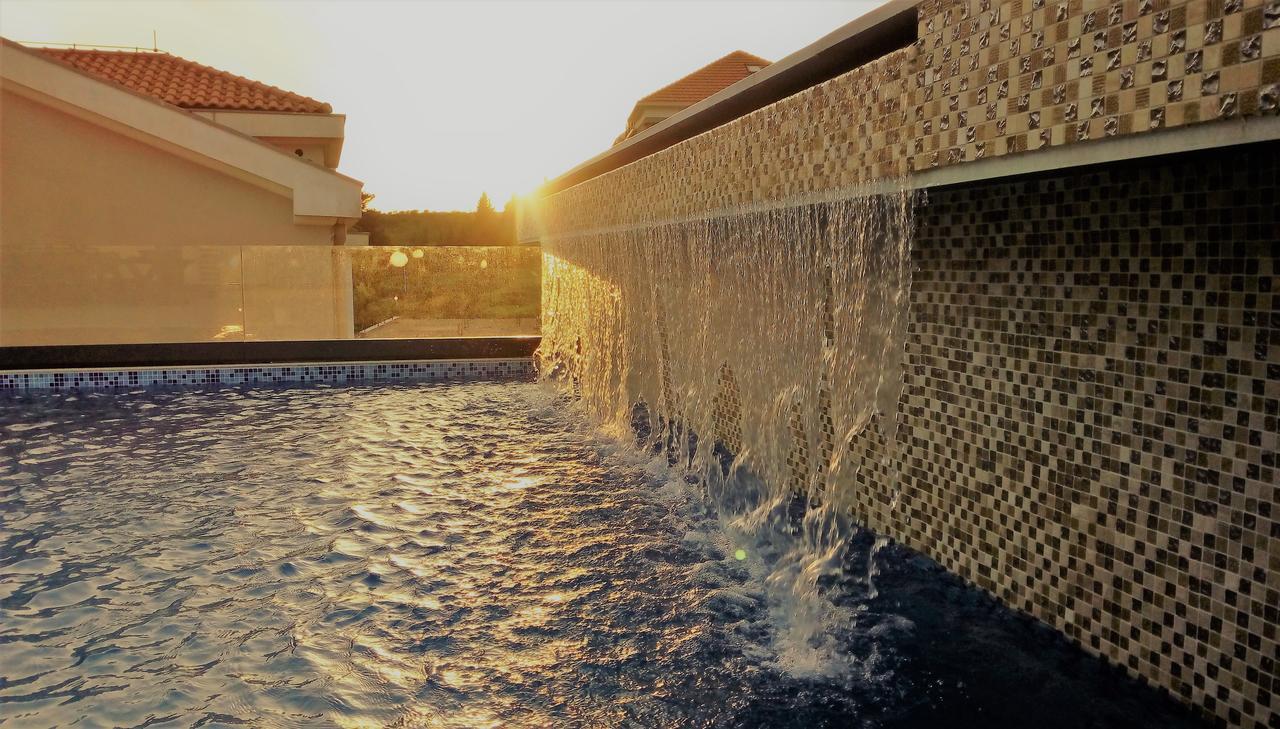 Apartment Sun Village Goran Херцег Нови Екстериор снимка