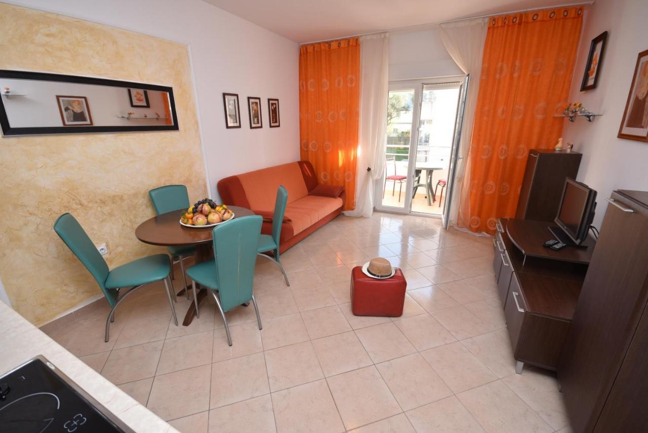 Apartment Sun Village Goran Херцег Нови Екстериор снимка