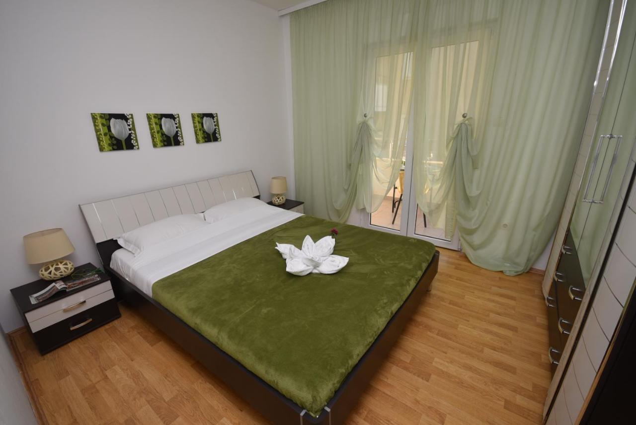 Apartment Sun Village Goran Херцег Нови Екстериор снимка
